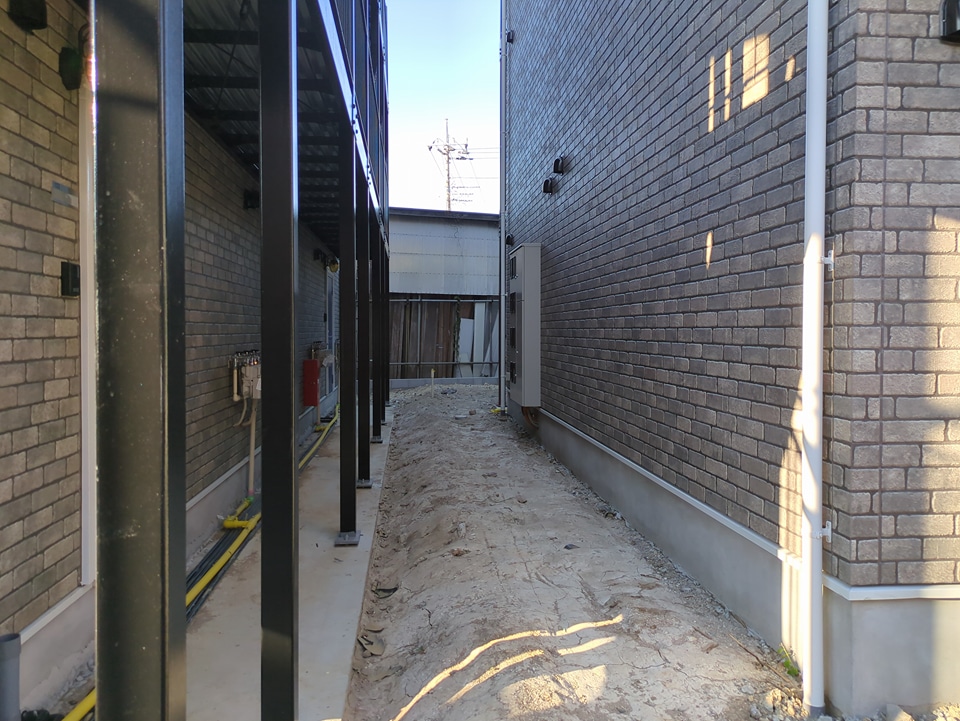 21/29 エントランス