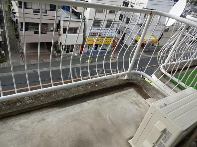 18/27 バルコニー