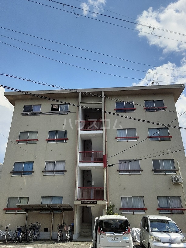 25/30 エントランス