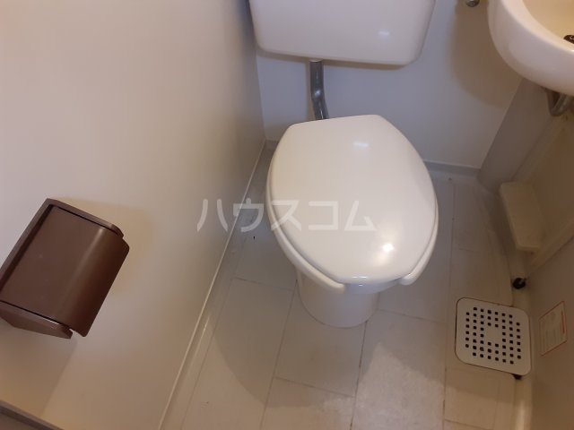 16/25 トイレ