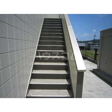 20/30 エントランス