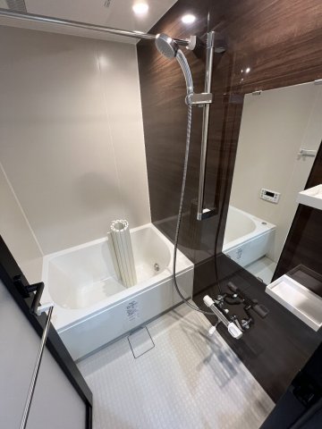 11/23 浴室