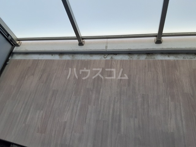 20/30 バルコニー