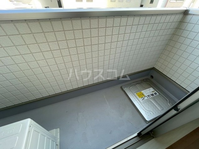 23/30 バルコニー