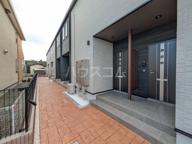 20/27 エントランス