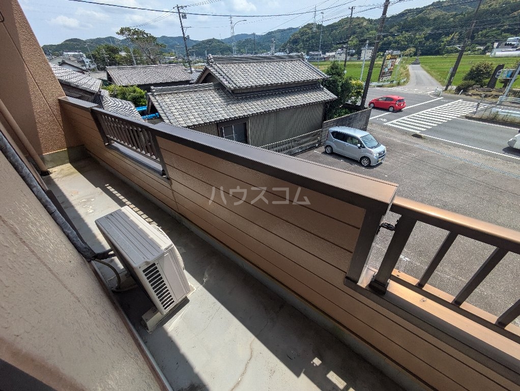 22/28 バルコニー