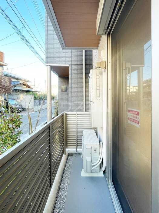 23/30 バルコニー