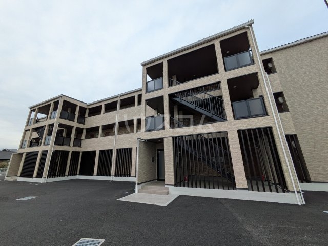 2/30 外観