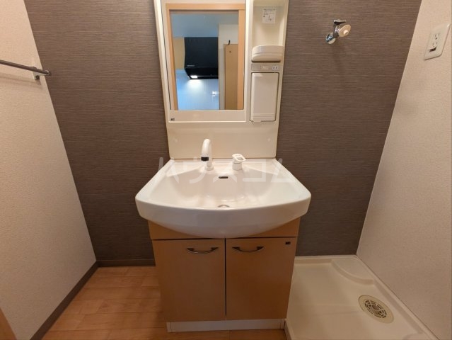 17/30 洗面