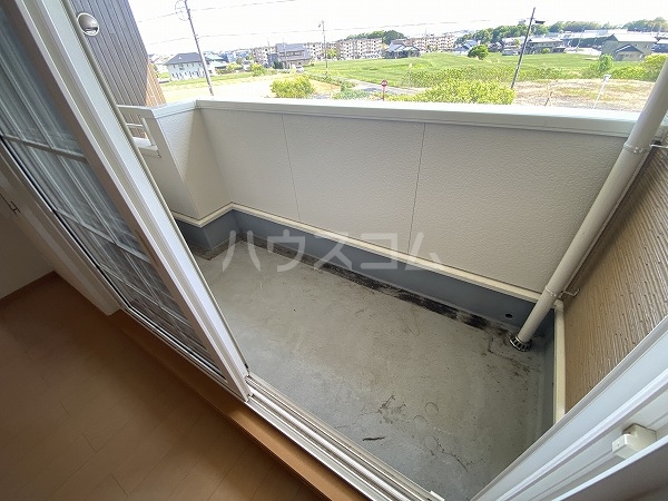 23/30 バルコニー