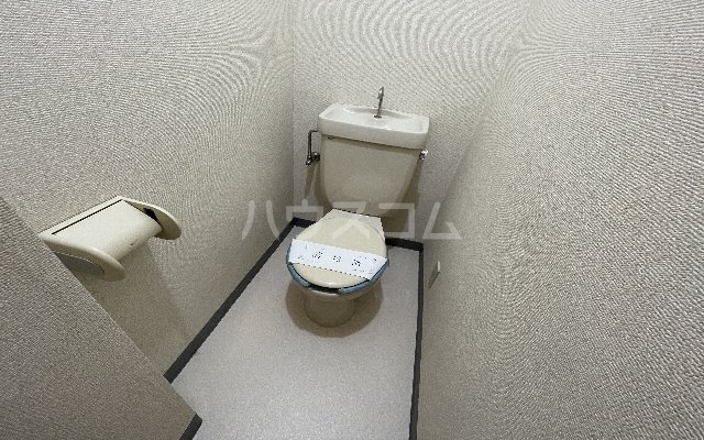 16/30 トイレ