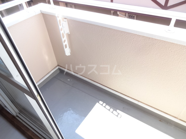 23/30 バルコニー