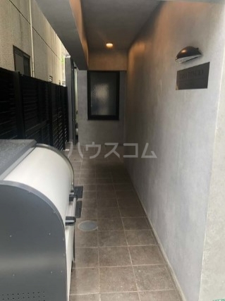 15/26 エントランス