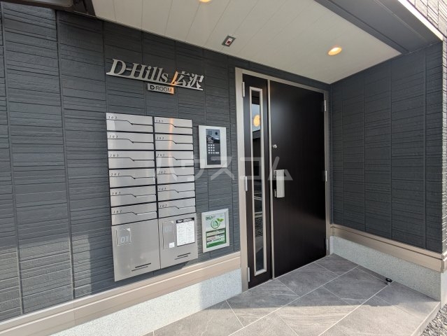 16/26 エントランス