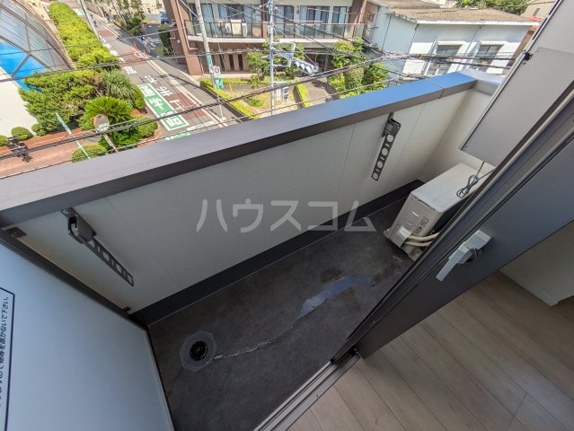 20/30 バルコニー