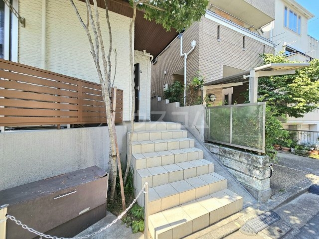 3/6 エントランス