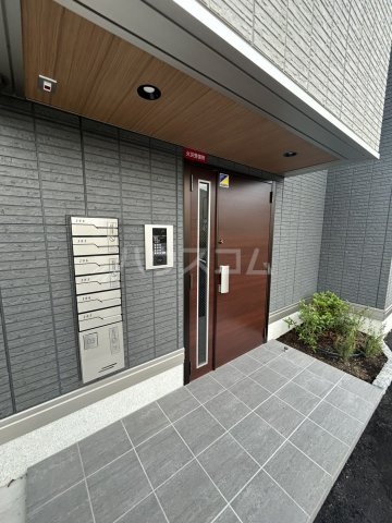 29/30 エントランス