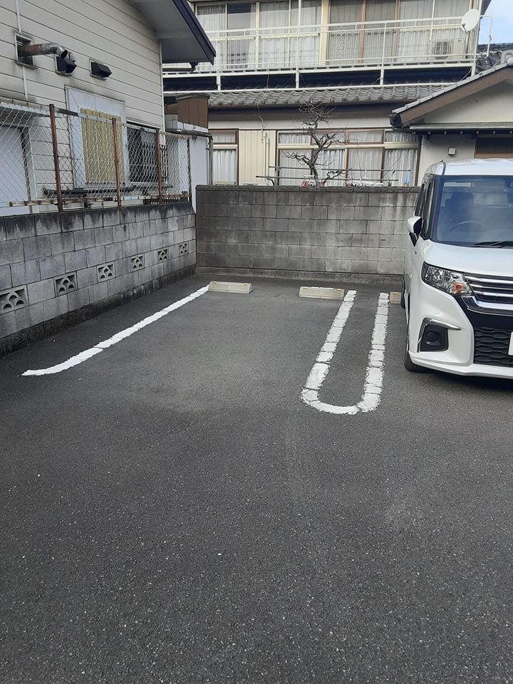 2/8 駐車場