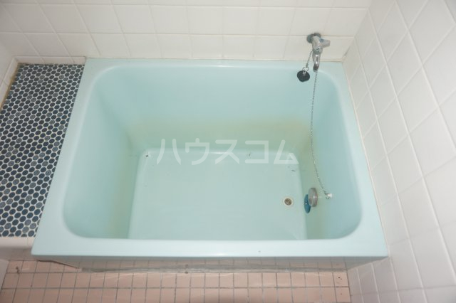 14/30 浴室