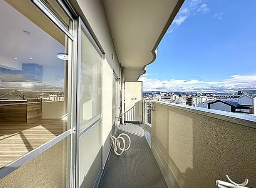 14/20 バルコニー