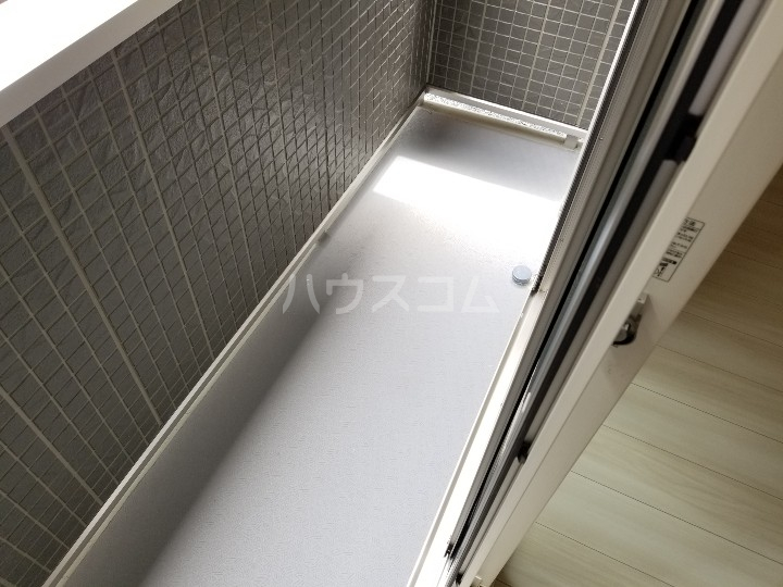 23/30 バルコニー