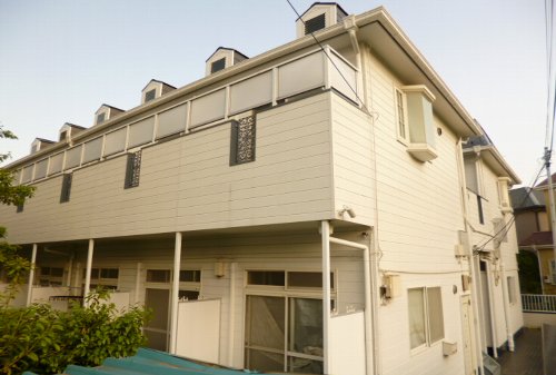 19/27 エントランス