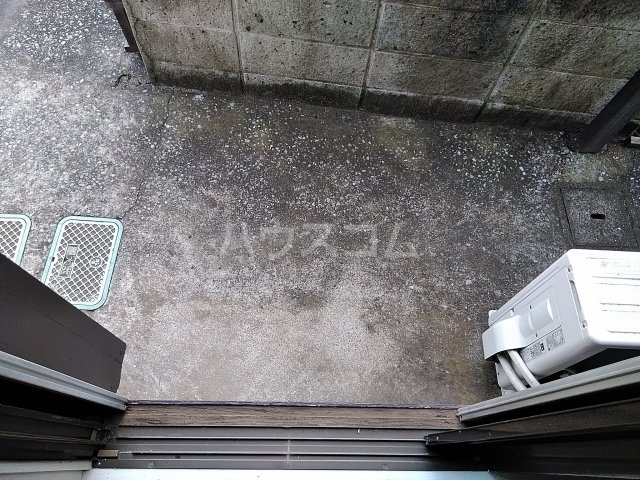 25/30 バルコニー