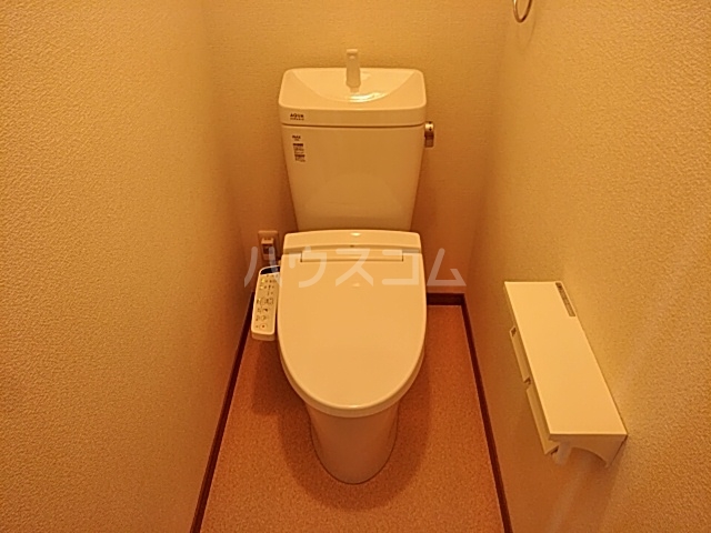20/30 トイレ