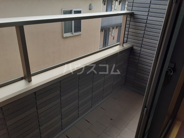 25/30 バルコニー