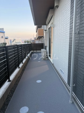 13/23 バルコニー