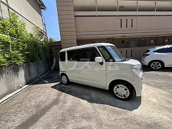 2/2 駐車場