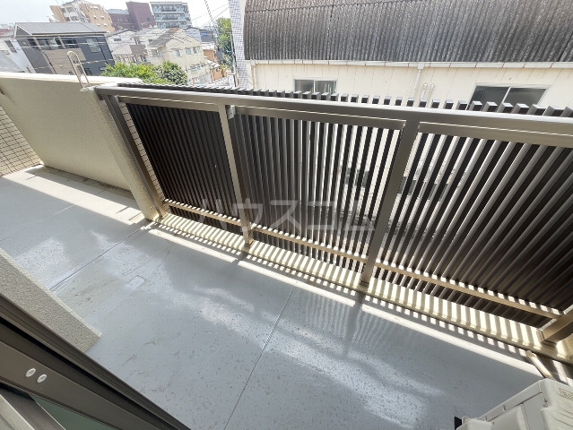 18/30 バルコニー