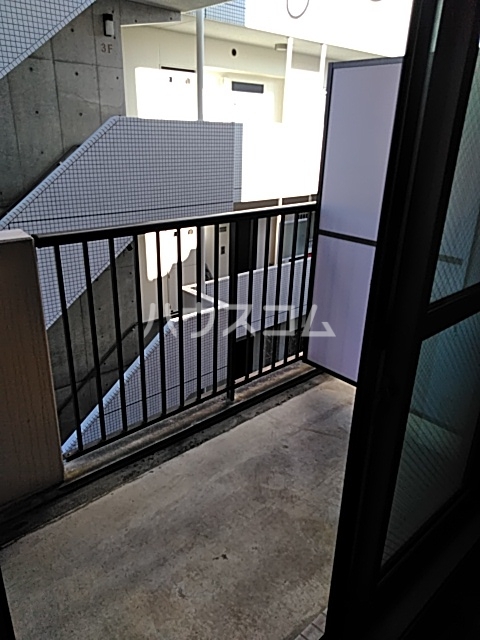 19/30 バルコニー