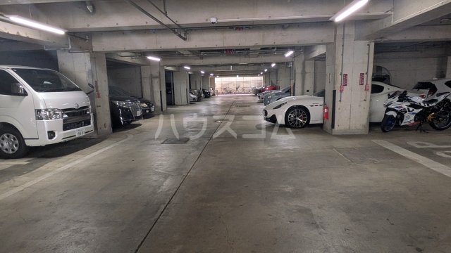 4/14 駐車場