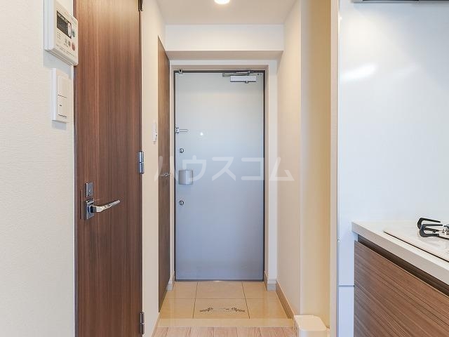 13/30 玄関