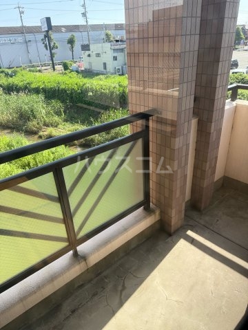 18/30 バルコニー