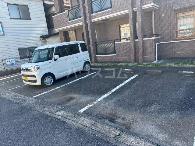 21/30 駐車場
