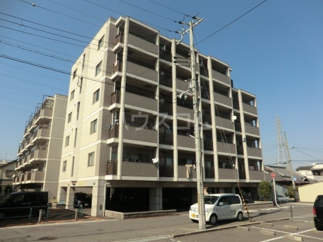 1/16 外観
