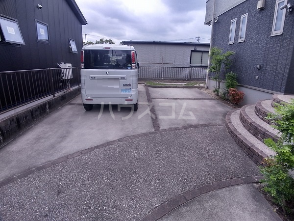 29/30 駐車場
