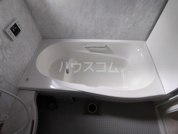 19/30 浴室