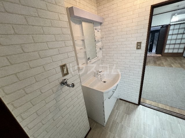 21/30 洗面