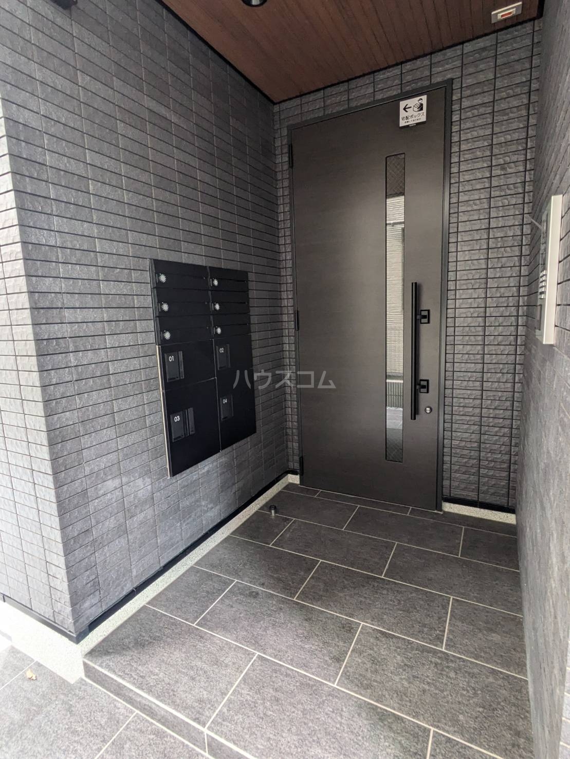 29/30 エントランス