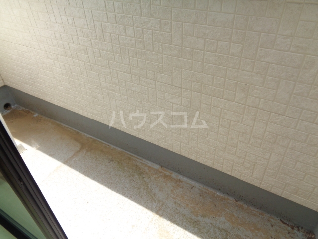 13/18 バルコニー