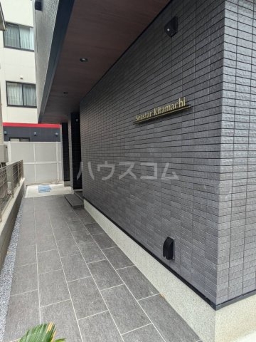 4/5 エントランス