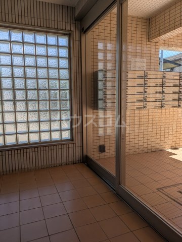 29/30 エントランス