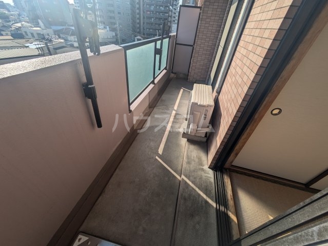 25/30 バルコニー