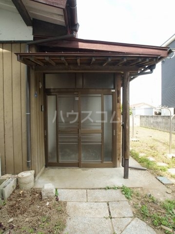 19/23 エントランス