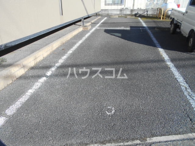2/6 駐車場