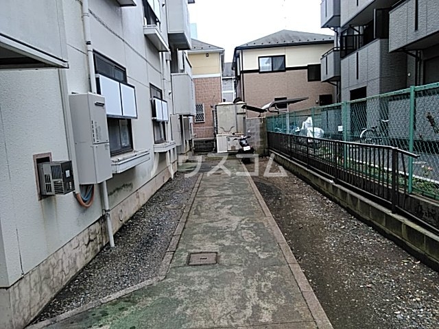 22/30 駐車場