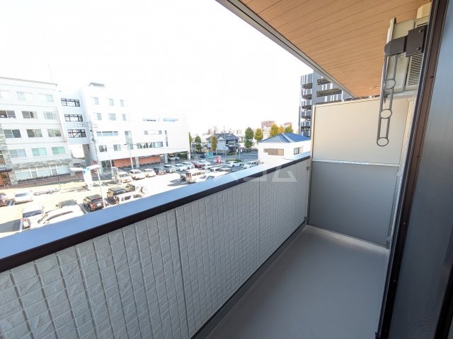 16/28 バルコニー